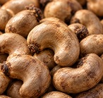 Raw cashew nuts